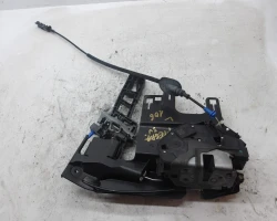 CHIUSURA SERRATURA PORTA ANTERIORE SINISTRA Ford Fiesta 2011 1.4 GPL 8a6a-a21813-ae