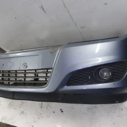BUMPER FRONT Opel Astra 2009 1.6 16V  4V