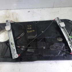 MEHANIZEM ŠIPE  SPREDAJ DESNA Ford Fiesta 2011 1.4 GPL 1543207 1836011