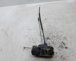 DOOR LOCK FRONT RIGHT Opel Astra 2010 1.7 DTH 13503802