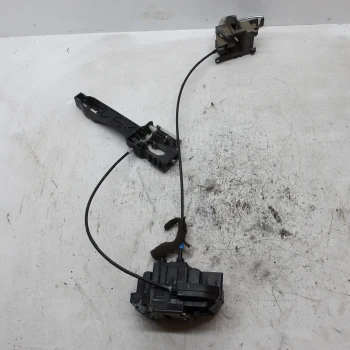 CHIUSURA SERRATURA PORTA POSTERIORE DESTRA Nissan Navara 2007 2.5 DCT 4X4 82500EB305