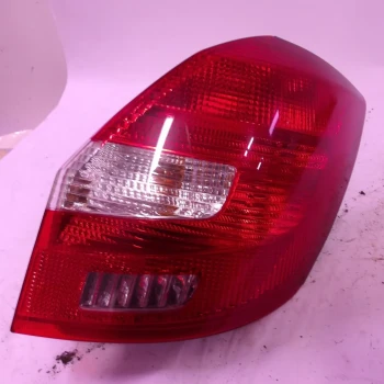 TAIL LIGHT RIGHT Škoda Fabia 2013 1.2 TSI 5J6945112