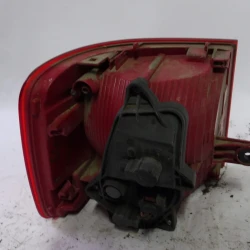 FARO POSTERIORE DESTRO Volkswagen Touran 2014 2.0 TDI AUT. 1T0945096R