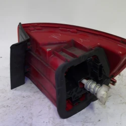 TAIL LIGHT LEFT Volkswagen Jetta 2011 1.6 TDI 5C6945095E