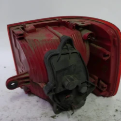 STOP LUČ LEVA Volkswagen Touran 2014 2.0 TDI AUT. 1T0945095R