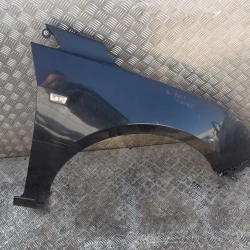 PARAFANGO DESTRO Chevrolet Cruze 2010 1.8 16V AUT. 94560510 PARAFANGO DESTRO Chevrolet Cruze 2010 1.8 16V AUT. 94560510