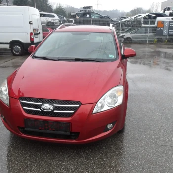 AUTO PER PEZZI Kia Cee'd 2008 1.6 D