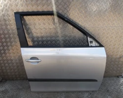 PORTA LAMIERA NUDA ANTERIORE DESTRA Škoda Fabia 2013 1.2 TSI 5J6831056