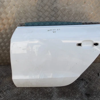 GOLA VRATA ZADAJ LEVA Audi A5, S5 2010 2.0 TDI AUT 8T8833051D