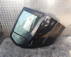 DOOR REAR RIGHT Volkswagen Golf 2005 V. 1.9 TDI 1K6833106J