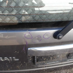COFANO POSTERIORE Nissan X-Trail 2006 2.2 TD K010MES6MA