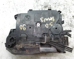 ZAKLEP  SPREDAJ DESNA BMW 3 2005 320 D 51217202146