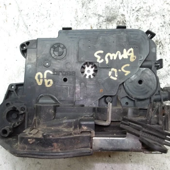 ZAKLEP  SPREDAJ DESNA BMW 3 2005 320 D 51217202146