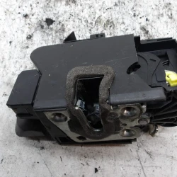 CHIUSURA SERRATURA PORTA ANTERIORE SINISTRA Dacia DUSTER 2025 1.2 4X4