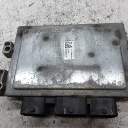 ENGINE CONTROL UNIT Renault CLIO 2006 1.2 16V 8200473744 SIM32