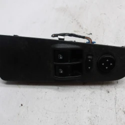 STIKALO STEKLA Fiat Grande Punto 2008 1.3 JTD 735380444