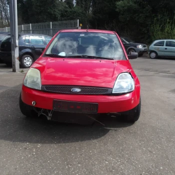 AUTO PER PEZZI Ford Fiesta 2004 1.3