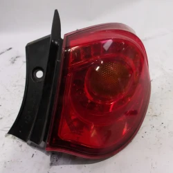 FARO POSTERIORE DESTRO Alfa Giulietta 2011 2.0 JTD 50513612