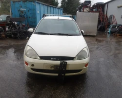 AUTO PER PEZZI Ford Focus 2001 1.8