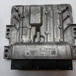 ENGINE CONTROL UNIT Mercedes-Benz CLA 2015 180D AUT. A6079002300