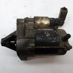 ZAGANJALNIK Toyota Yaris 1999 1.0 28100-23020