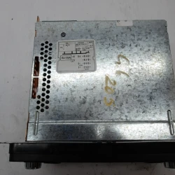 AUTORADIO Volkswagen Golf 2009 VI. 1.6 1k0035156a