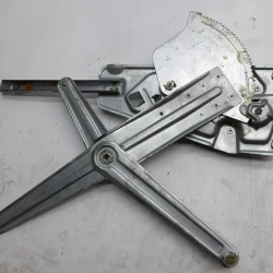 WINDOW MECHANISM FRONT LEFT Renault TWINGO 2002 1.2 8200052943