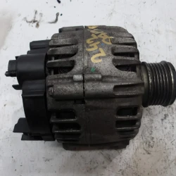 ALTERNATOR Renault Captur 2014 1.5 DCI 231000026R