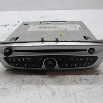 RADIO Renault SCENIC 2010 III. 1.9 DCI 281157550r