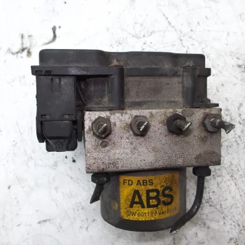 ABS CONTROL UNIT Hyundai i30 2007 1.6 CRDI 589202L300