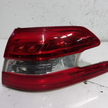 TAIL LIGHT RIGHT Peugeot 308 2016 308 BREAK 1.6 HDI 9678098880 9678093880