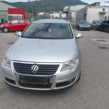 AUTO PER PEZZI Volkswagen Passat 2007 1.9 TDI VARIANT