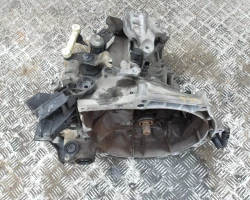 CAMBIO Peugeot 208 2015 1.2 9803846280
