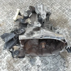 MENJALNIK Peugeot 208 2015 1.2 9803846280