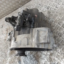 CAMBIO Volkswagen Passat 2006 2.0 TDI VARIANT JLU HDV 02Q300041Q