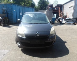 AUTO PER PEZZI Renault SCENIC 2009 III. 1.6 16V GRAND