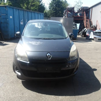 AUTO PER PEZZI Renault SCENIC 2009 III. 1.6 16V GRAND