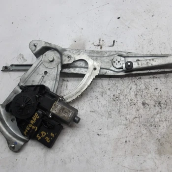 MECCANISMO ALZA VETRO ANTERIORE DESTRA Renault MEGANE III  2011 1.9 dci 807301396r