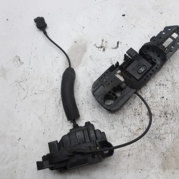 ZAKLEP SP LEVA Renault MEGANE III  2011 1.9 dci
