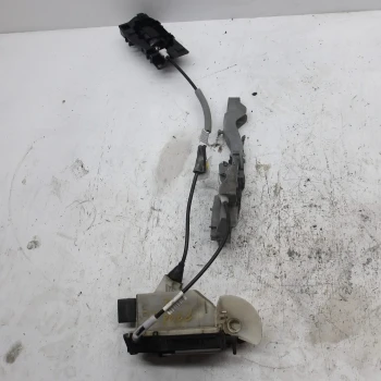 ZAKLEP SP LEVA Peugeot 208 2015 1.2