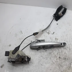 CHIUSURA SERRATURA PORTA ANTERIORE DESTRA Peugeot 208 2015 1.2 98125007b0