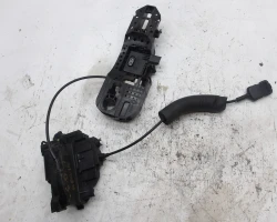 DOOR LOCK FRONT RIGHT Renault MEGANE III  2011 1.9 dci