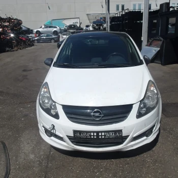 AVTO ZA DELE Opel Corsa 2010 1.4 16V