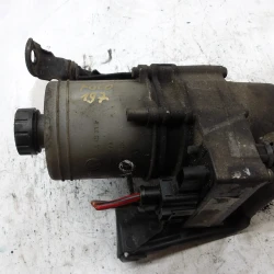 ČRPALKA VOLANA HIDRAVLIČNA Volkswagen Polo 2005 1.9 SDI 6q0423155ad