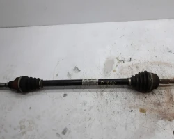 AXLE SHAFT FRONT RIGHT Peugeot 208 2015 1.2 9803959680