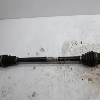 AXLE SHAFT FRONT RIGHT Peugeot 208 2015 1.2 9803959680