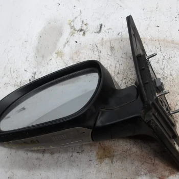 MIRROR LEFT Hyundai i30 2009 1.6 CRDI