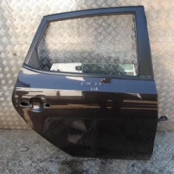 DOOR REAR RIGHT Hyundai i30 2007 1.6 CRDI 770042L010