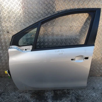 GOLA VRATA SP.LEVA Peugeot 208 2015 1.2 9807820780