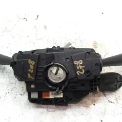 COLUMN SWITCH Peugeot 208 2013 1.2 98030390zd